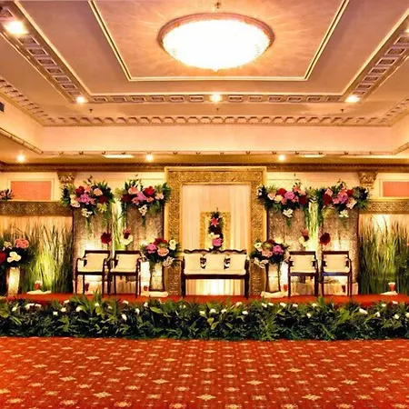 Golden Boutique Hotel Melawai-2